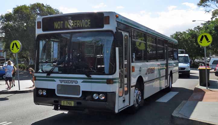 Forest Volvo B10M PMC Metro 90 7966